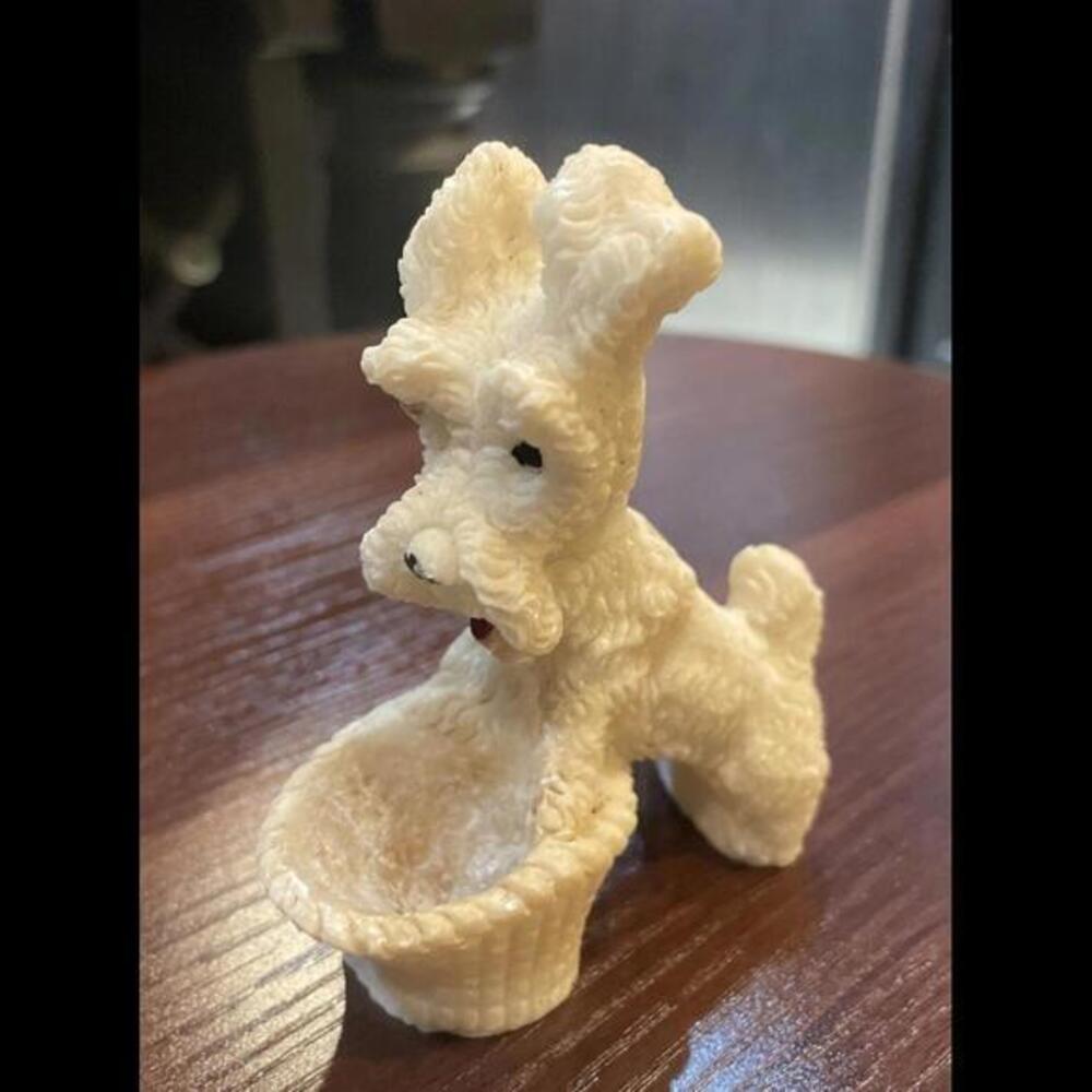 White Scottie Dog, Scottish Terrier, Figurine Made From White Coral